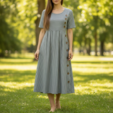 Ágnes - Csíkos Ruha